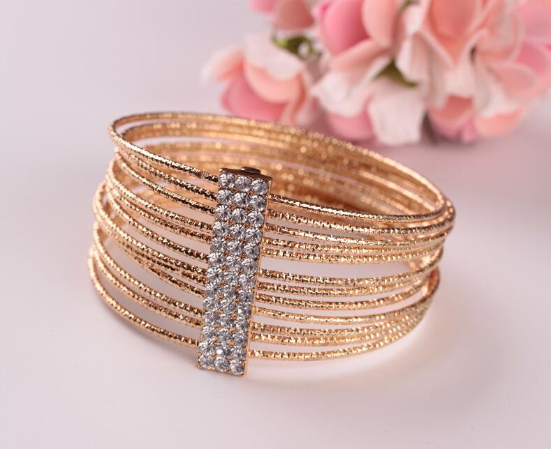 Fashion Multi-layer Wire Metal Exaggerated Circle Imitation Diamond Bracelet