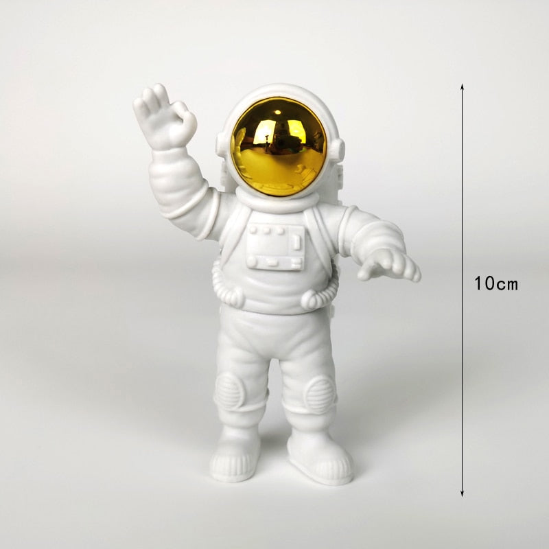 3Pc Astronaut Decor Action Figures and Moon Home Decor Resin Astronaut Statue Room Office Desktop Decoration Presents Boy Gift