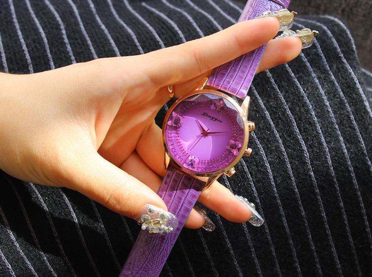 Fashion Women PU Band Butterfly Watch