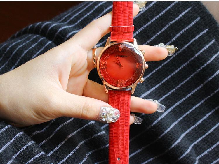 Fashion Women PU Band Butterfly Watch