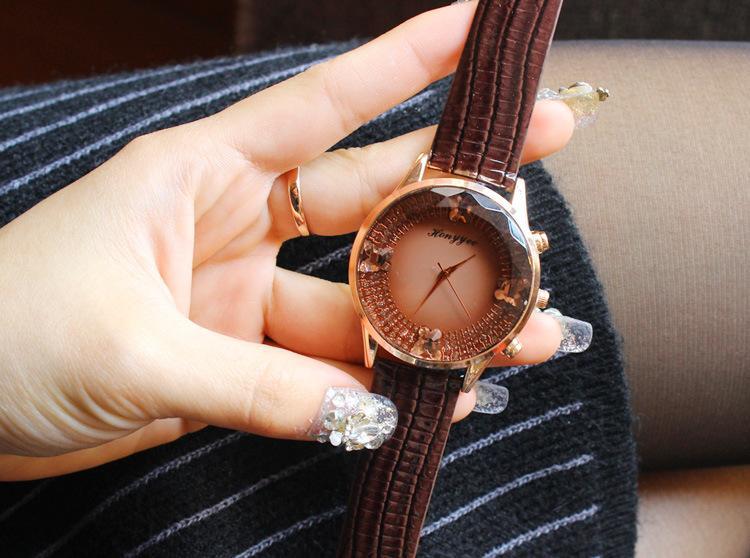 Fashion Women PU Band Butterfly Watch