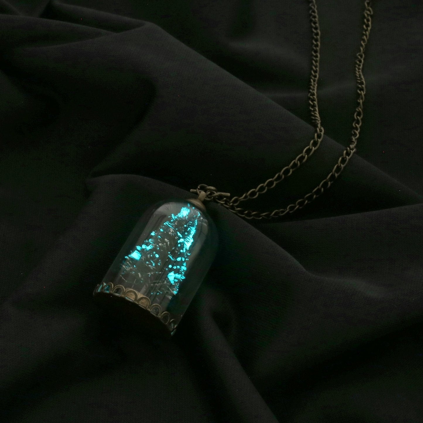 Christmas Tree Noctilucent Necklace