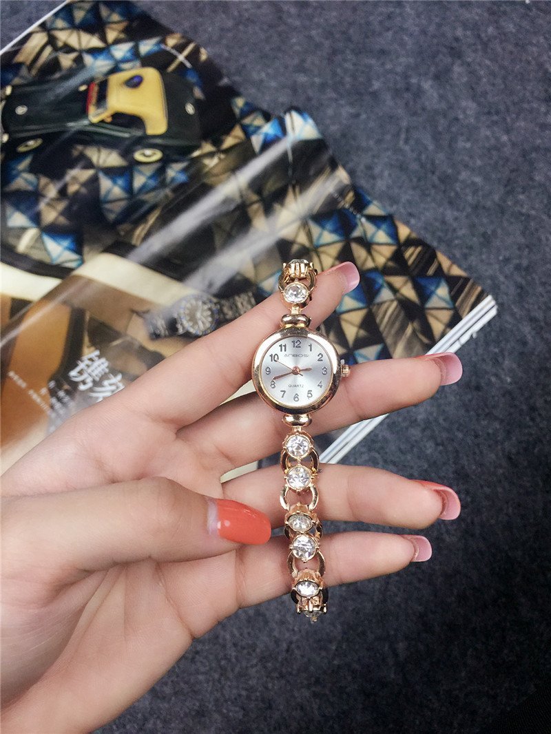 Casual Fashion Bracelet Watch Upscale Hollow Watch