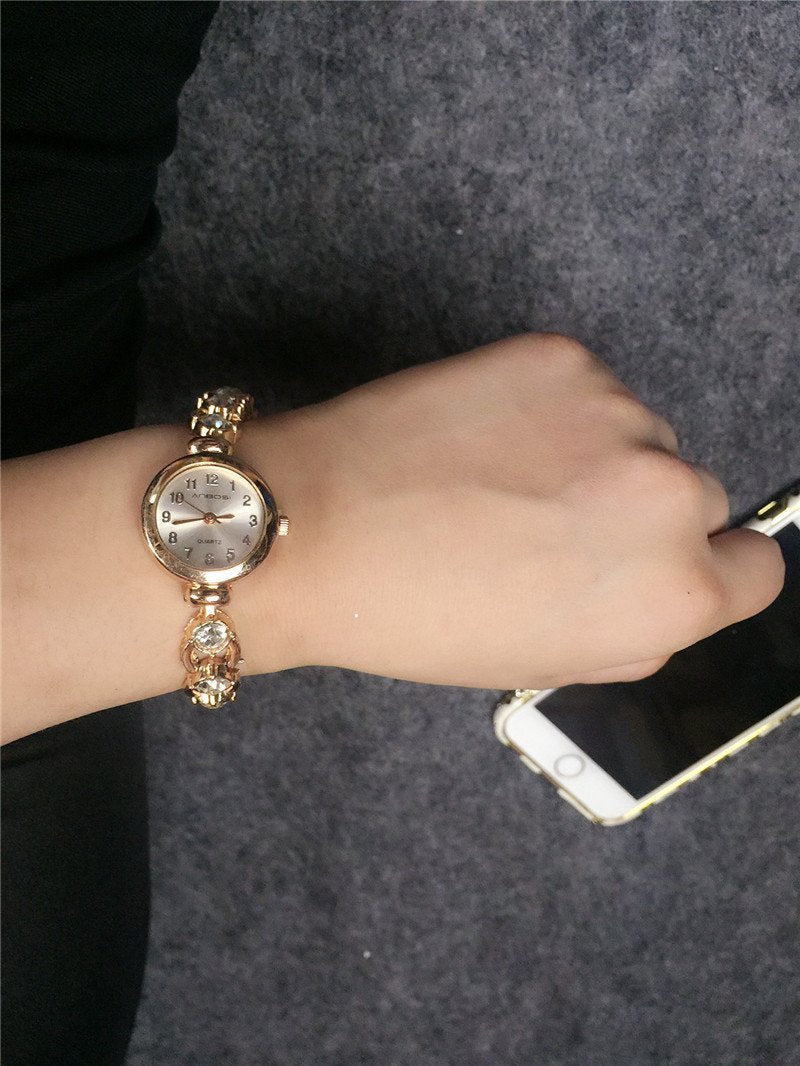 Casual Fashion Bracelet Watch Upscale Hollow Watch