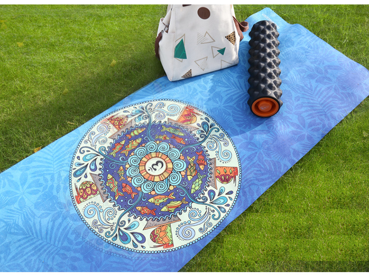 Foldable Machine Washable Lightweight Portable Yoga Mat Sweat-absorbent Non-slip Suede Natural Rubber Printed Yoga Mat Towel