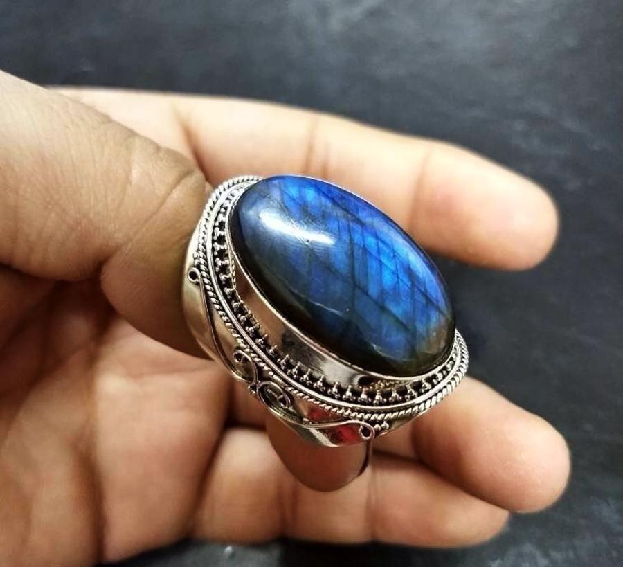 Vintage Natural Labradorite Gemstone Girl Ring