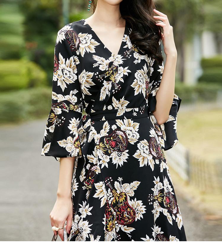 2018 New Printed V Neck Half Sleeve Maxi Dress