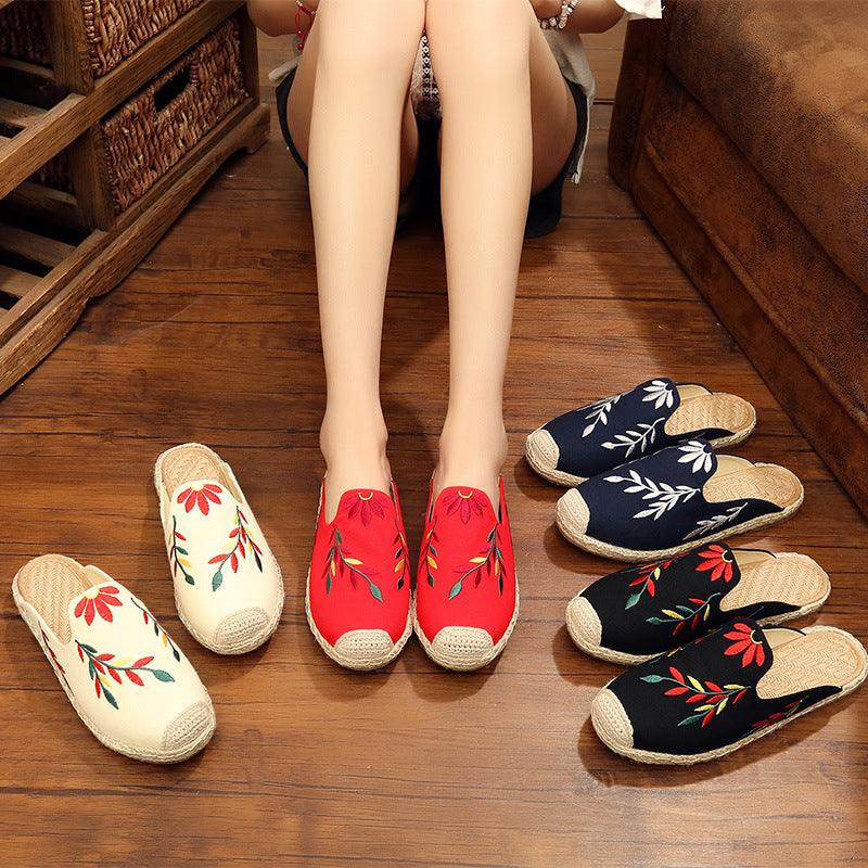 New Embroidered Leaves Slippers Women Wear Beach Shoes Hemp Rope Straw Fisherman Shoes Flat Muller Shoes