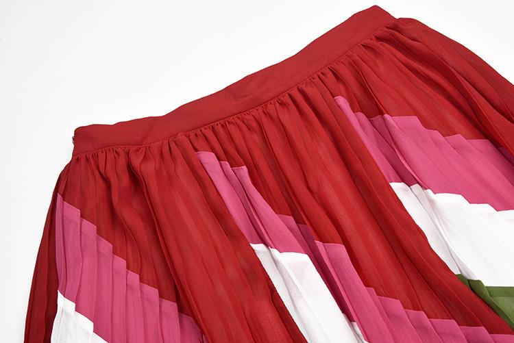 Gorgeous Peacock Elegant Diagonal Stripe Swallowtail Pleated Skirt