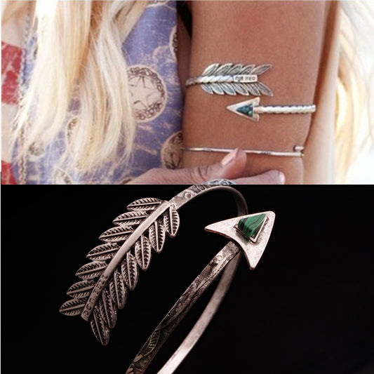 Retro fashion exaggerated gem cupid arrow ladies bracelet arm ring