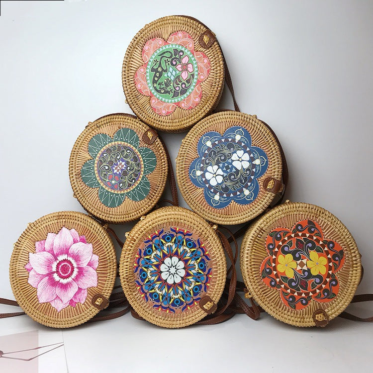 Boho Style Rattan Flower Pattern Round Bag