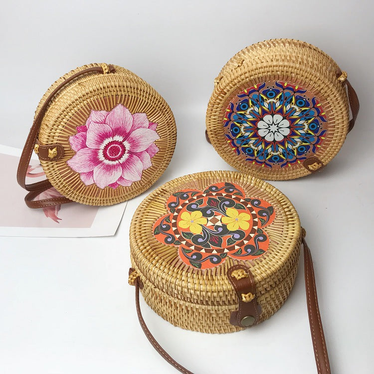 Boho Style Rattan Flower Pattern Round Bag