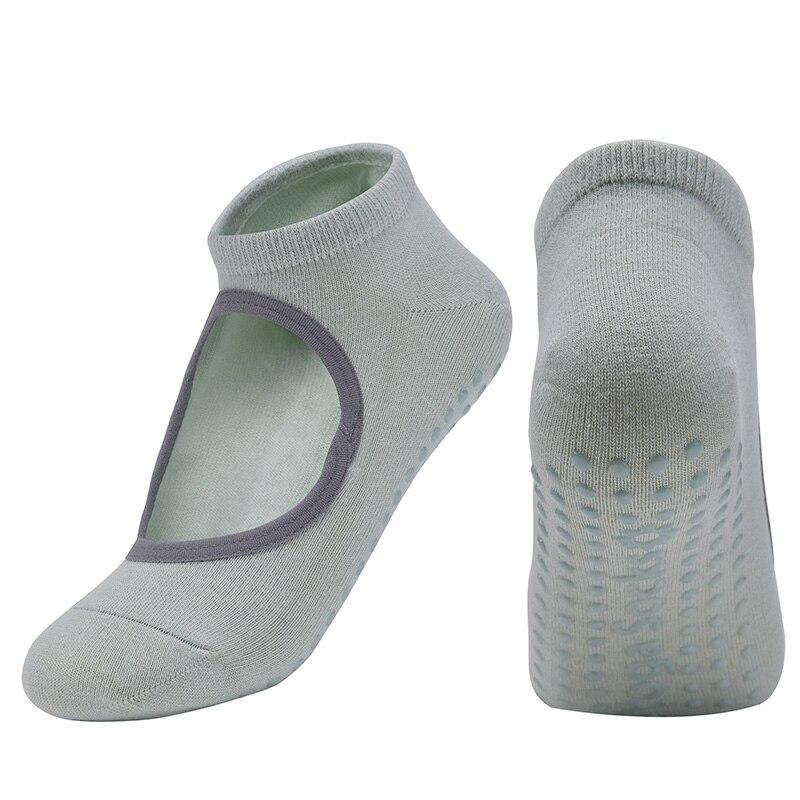 Hot Breathable Anti-friction Women Yoga Socks Silicone Non Slip Pilates Barre Breathable Sports Dance Socks Slippers With Grips