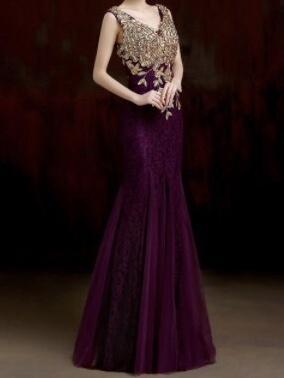 V-Neck Applique Mermaid Evening Dress