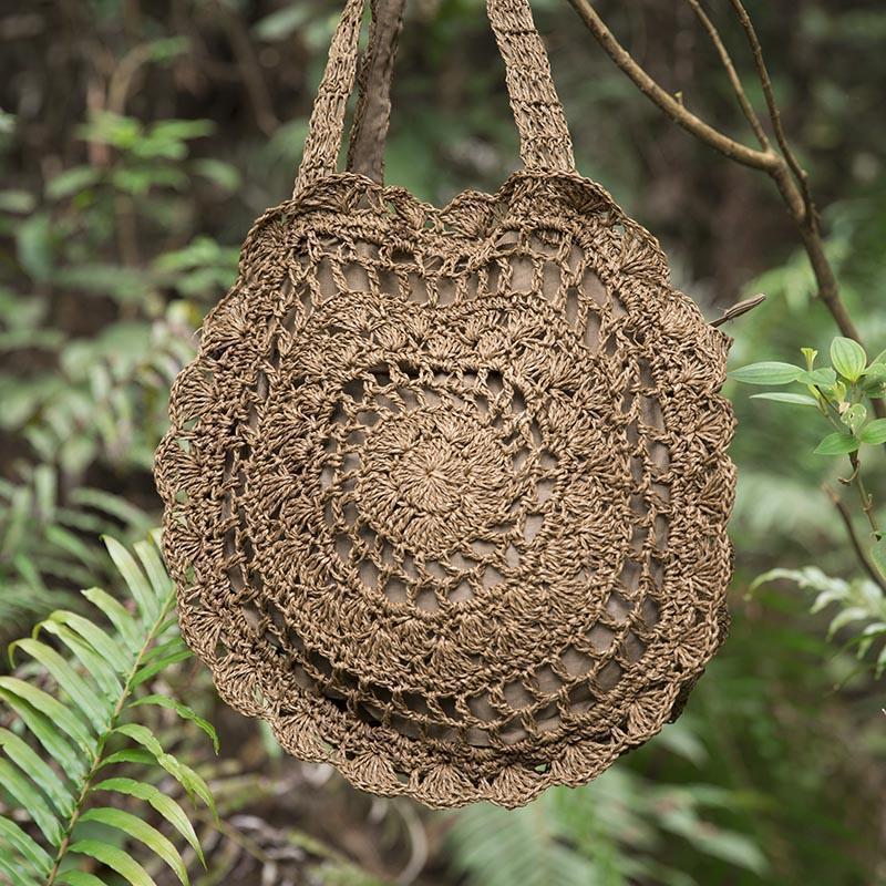 Exquisite Retro Women Hollowed Round Straw Weaving Bag