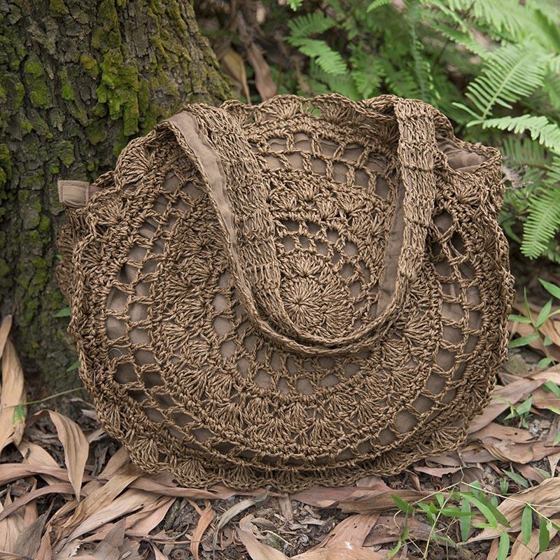 Exquisite Retro Women Hollowed Round Straw Weaving Bag
