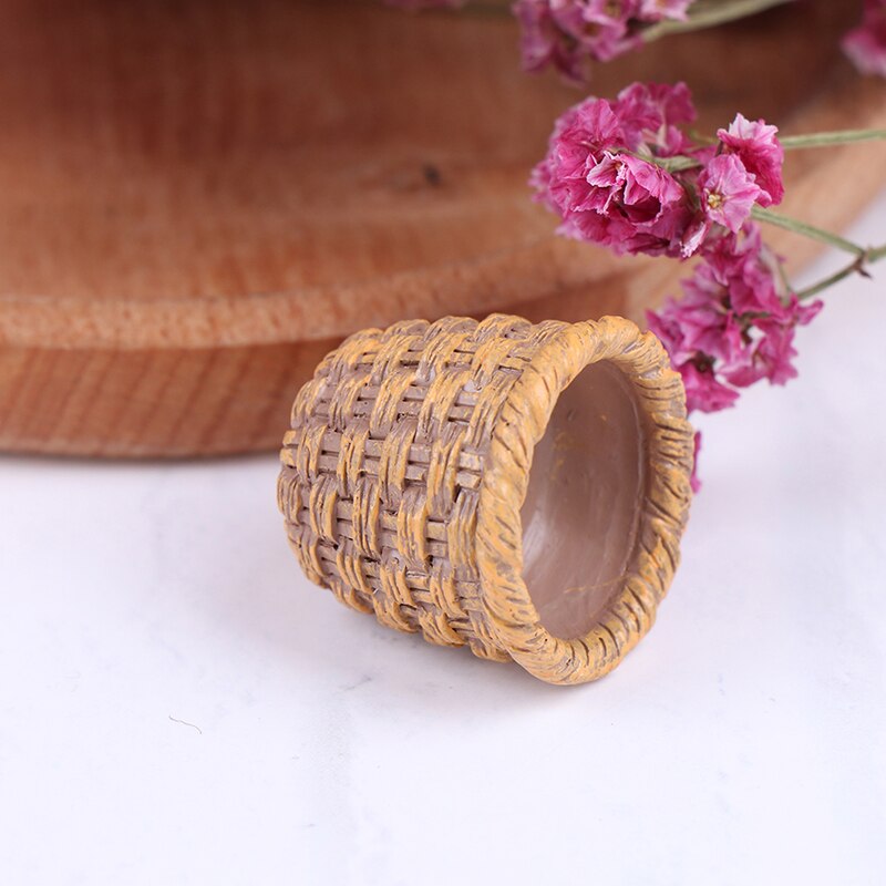 Mini 1/12 Cute Dollhouse Rattan Frame Hand-woven Vegetable Food Storage Basket Dolls Miniature For Dollhouse Decals