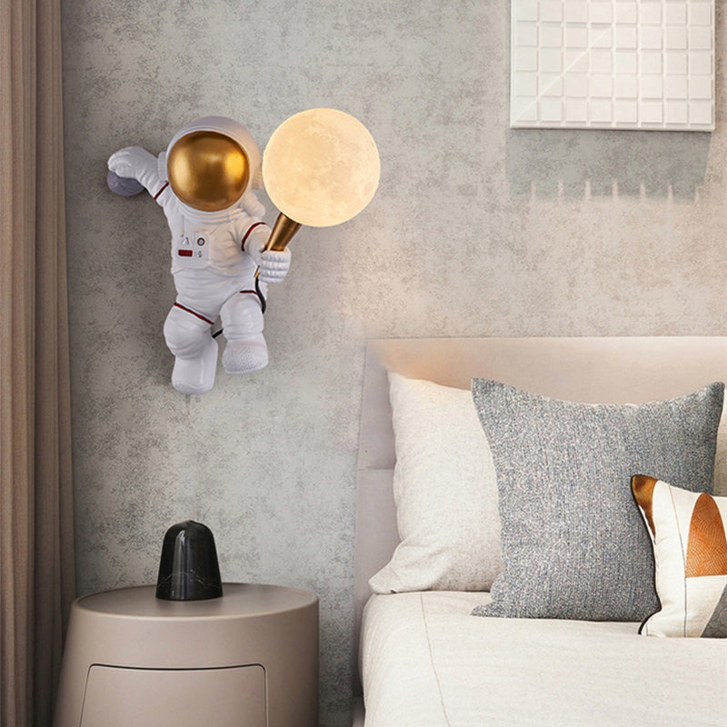 Nordic LED personality astronaut moon children's room wall lamp kitchen dining room bedroom study balcony aisle lamp decoration