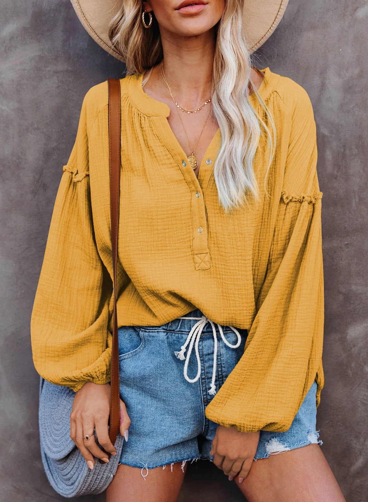 Solid color mosaic lantern sleeve button V-neck casual shirt woman