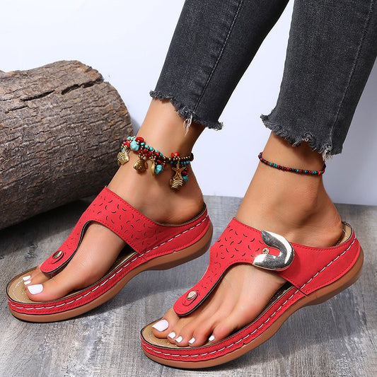 Spring New Round Head Hollow Metal Buckle Wedge Heel Wear Solid Color Comfortable Flip Flops