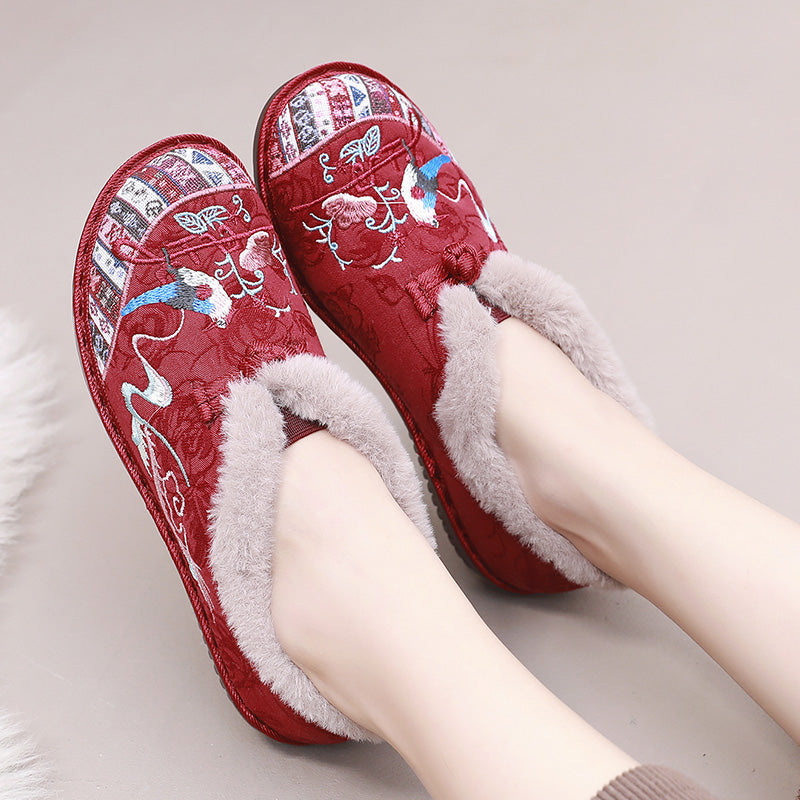 Women's Vintage Embroidery Ethnic Style Women's Warm keeping Cotton Shoes Middle aged and Old Aged Thick velvet Mother's Shoes Cotton Boots