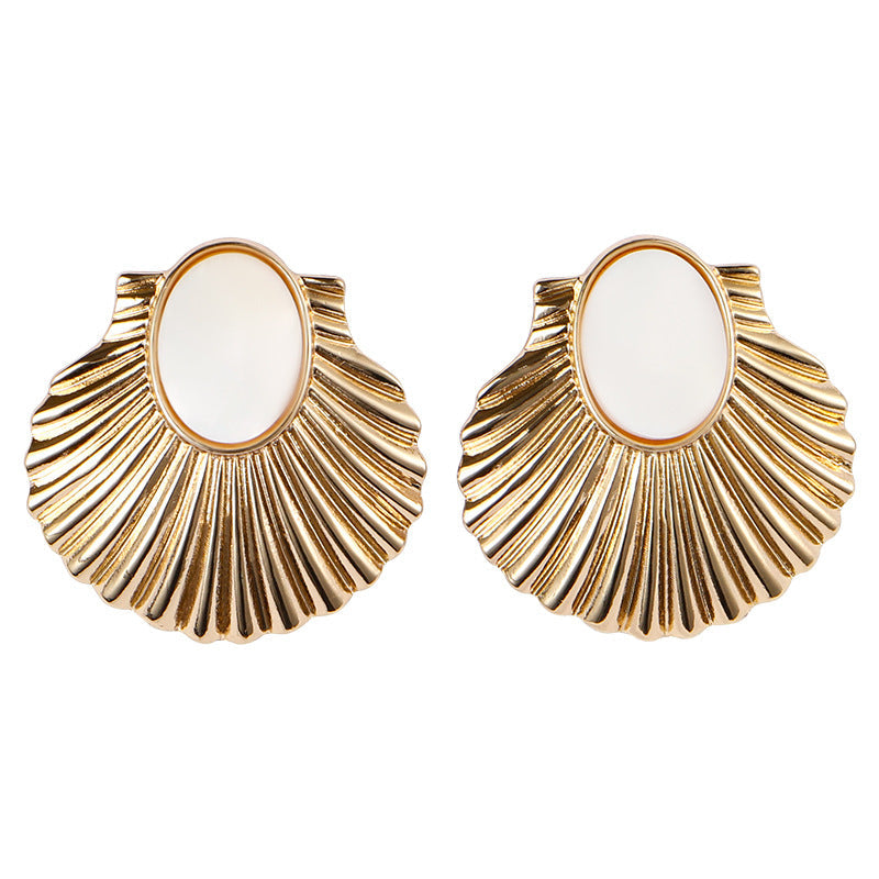 Exaggerated Fan-shaped Alloy Earrings with White Shells