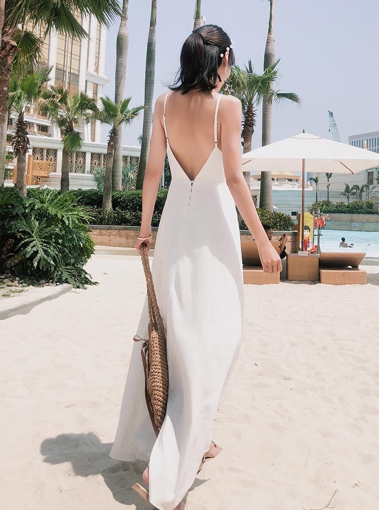 New White Single-Breasted Halter Dress