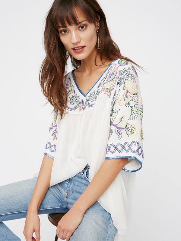 Popular Fashion Inwrought Floral-Print V Neck Half Sleeve T-Shirt Tops