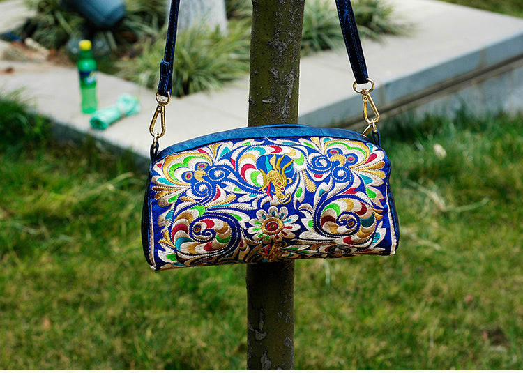 New National Style Embroidered Flower Bag Zipper Horizontal Casual Versatile Messenger Single Shoulder Bag Small Square Bag