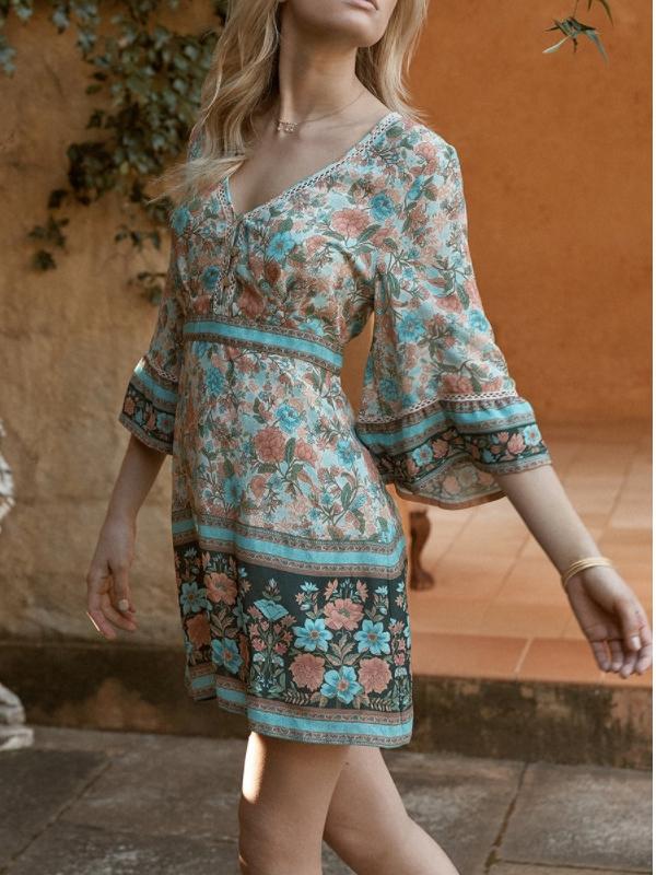 Boho Floral Print V-Neck Summer Flare Sleeve Hippie Beach Mini Dress