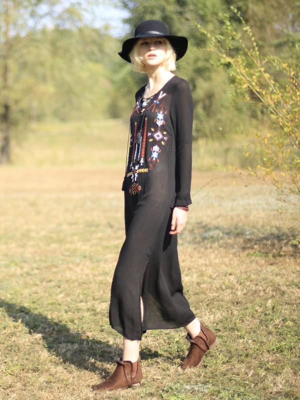 Bohemia Embroidery Long Sleeve Side Split Maxi Dress