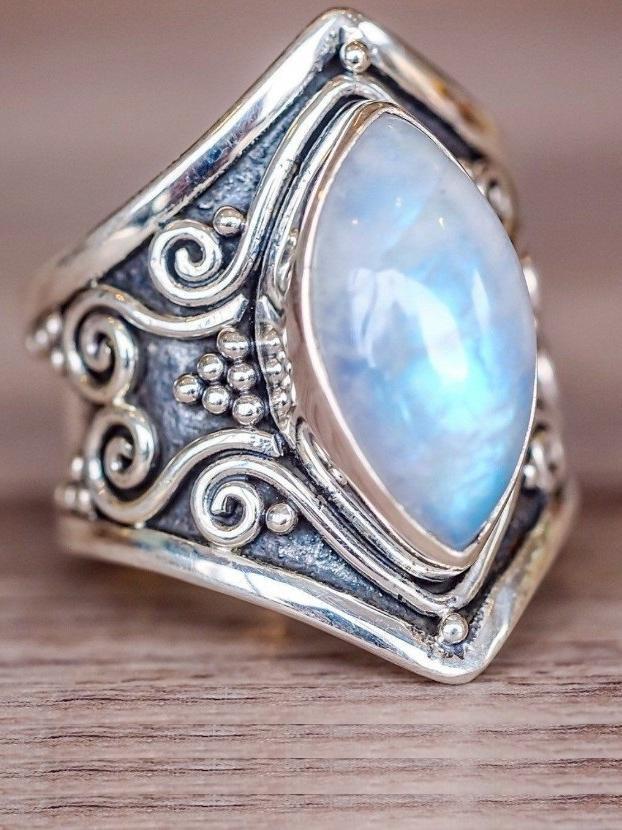 Vintage Moonstone Exaggerated Ring Jewelry