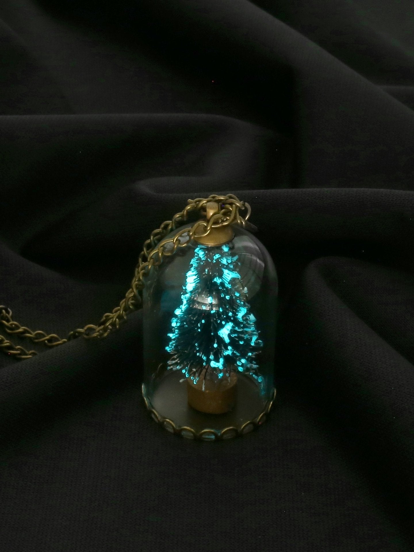 Christmas Tree Noctilucent Necklace