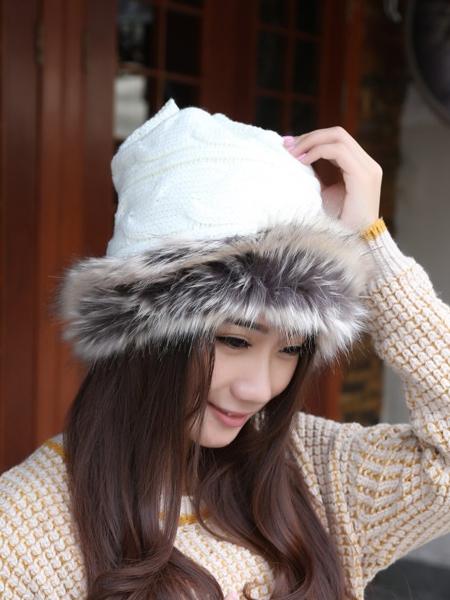 Women Winter Fur Collar Knit Hat Bib