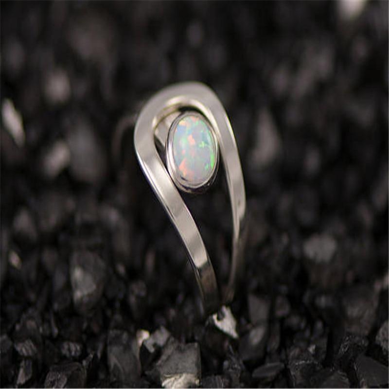 Opal Stone Engagement Rings for Jewelry