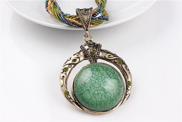 Female Vintage Choker Natural Stone Pendants Necklaces Big Boho Necklaces Ethnic Bohemian Jewelry Statement Bijoux Femme Mujer