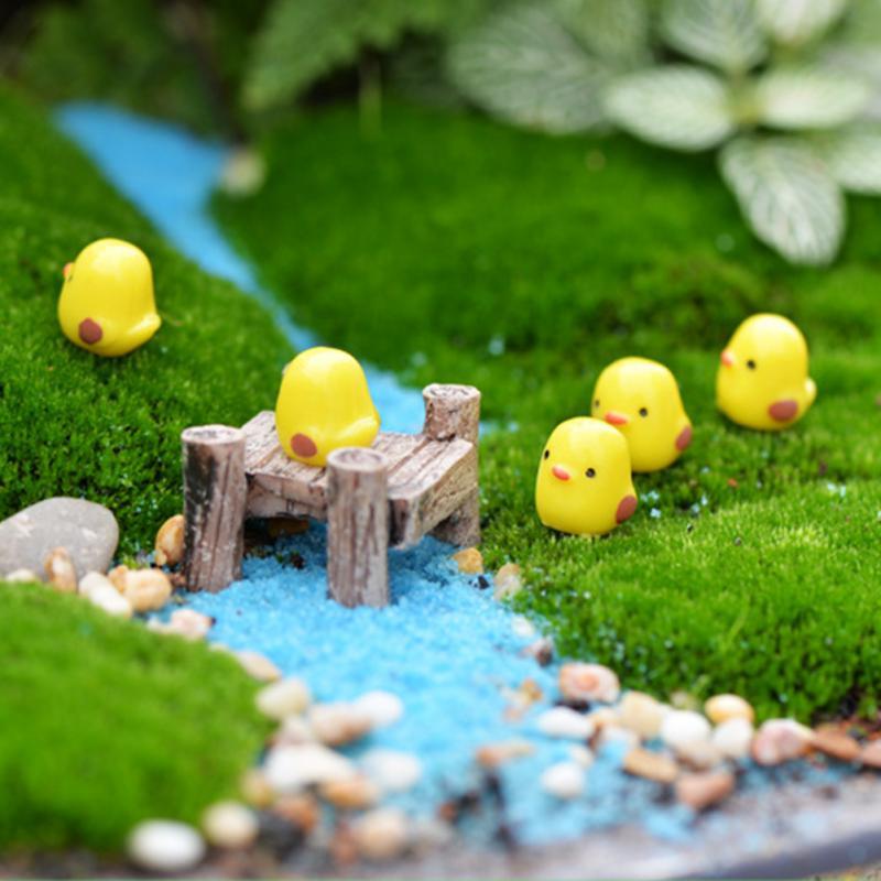 10Pcs Set Easter Party Mini Chicken Ornament Lovely Resin Fairy Miniature Garden Scene Home Garden Crafts Decoration