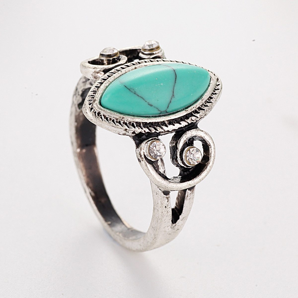 Retro Green Stone Rings for Women Wedding Ring Jewelry