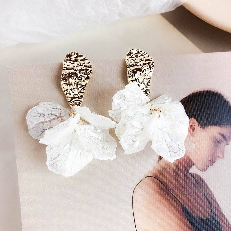 White Shell Flower Petal Drop Earrings For Women