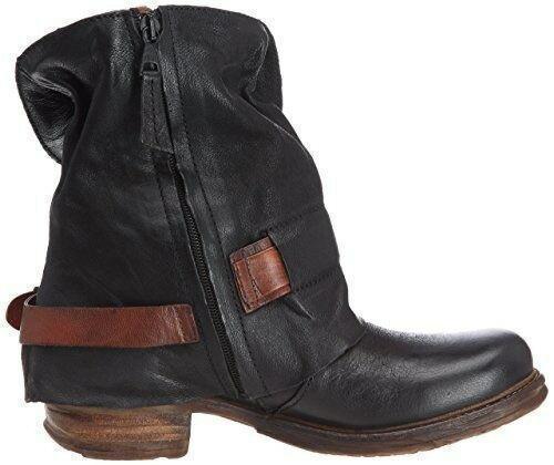 British Retro Flat Martin Boots Female Belt Buckle Cuffed Two Wear Boots